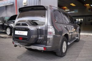 mitsubishi pajero-gallery-12