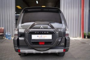 mitsubishi pajero-gallery-4